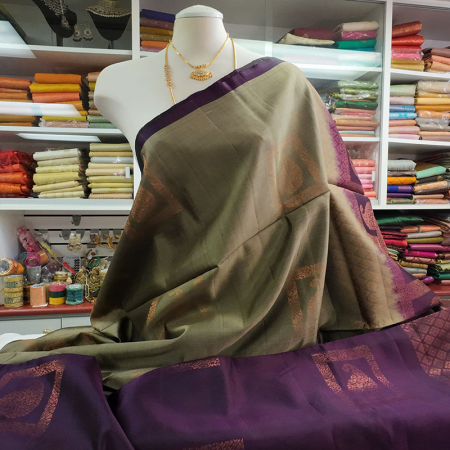 Soft Silk Saree – Elegant & Graceful