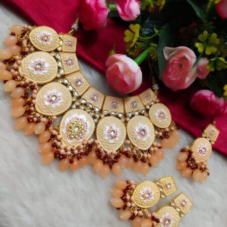Peach kundan necklace set